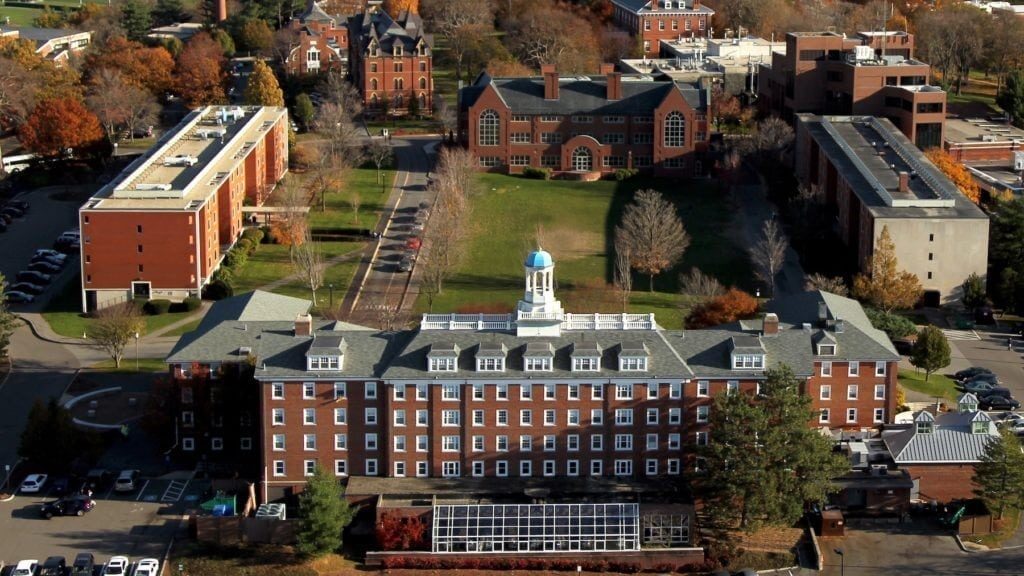 美国大学排名 Tufts University