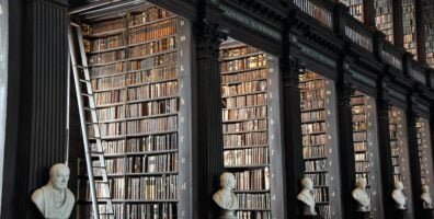 美国高中申请大学